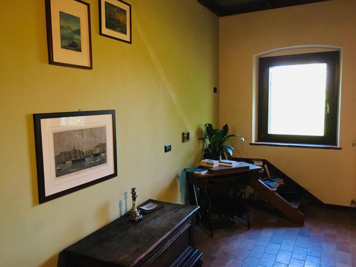 B&B Ai Tre Confini Monzambano Exterior photo